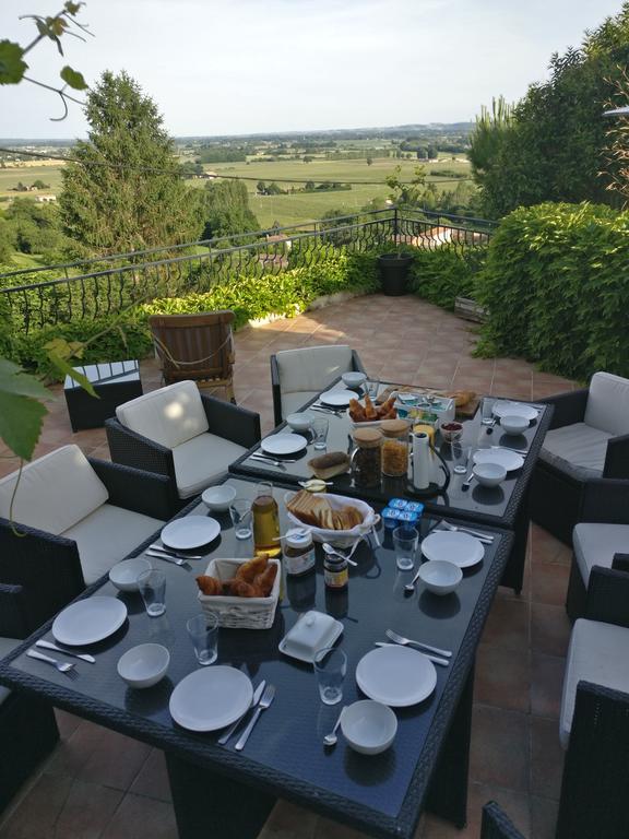 Bed and Breakfast Les Gués Rivières Pujols  Esterno foto