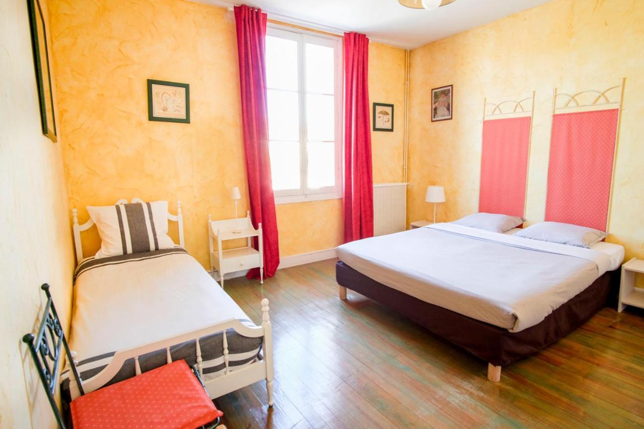 Bed and Breakfast Les Gués Rivières Pujols  Esterno foto